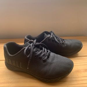 Nonulle project - Black women trainer 6.5